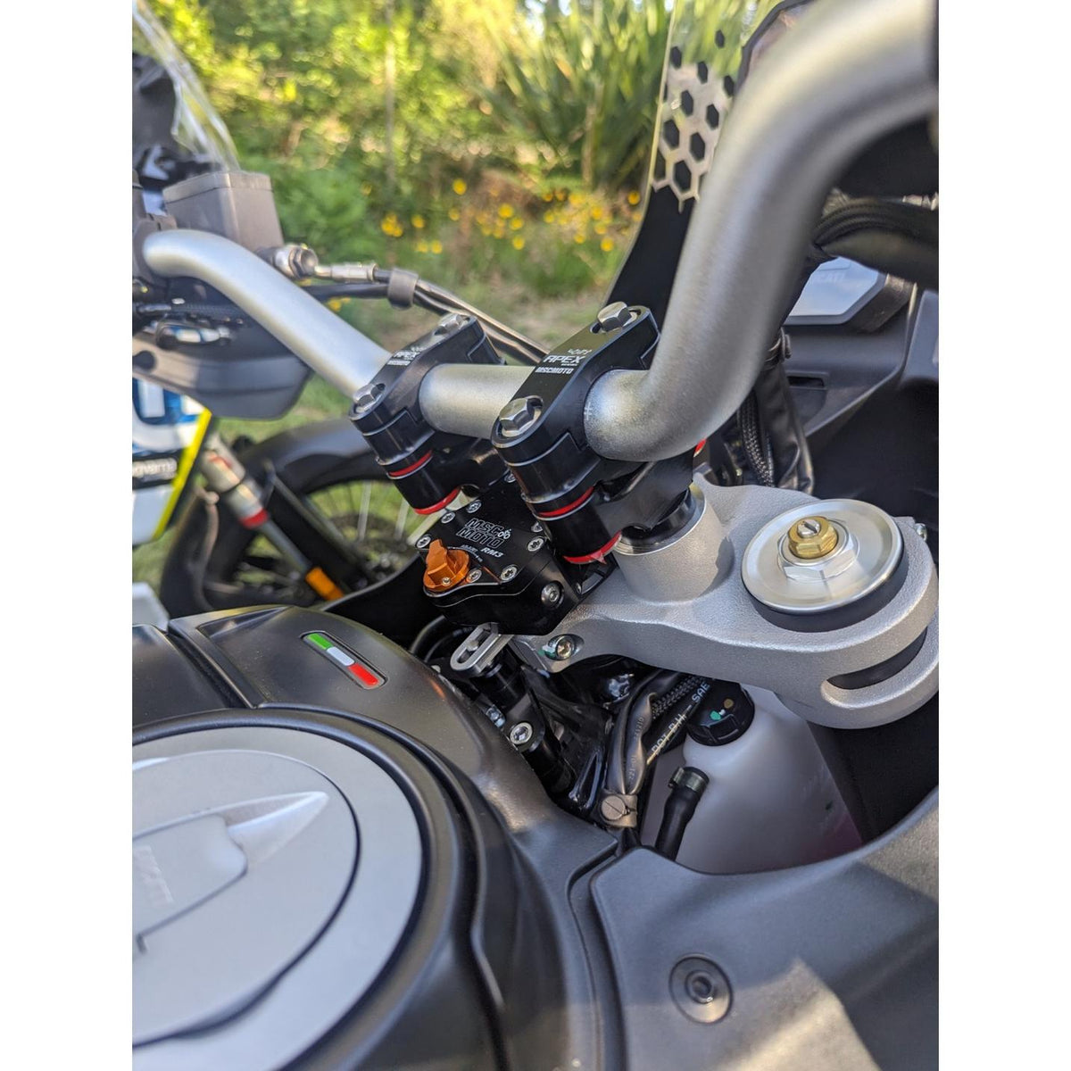RM3 Steering Damper Kit Top Mount (RM30071) - Ducati DesertX